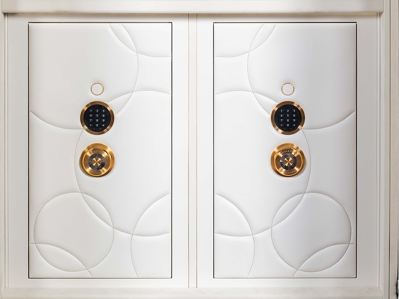 Two high-security safes with circle emblem — BUBEN&ZORWEG